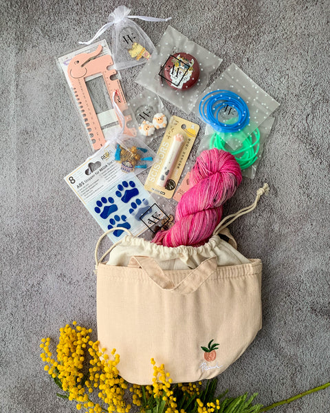Accessory Kit "All you need" with knitting notions + Project bag