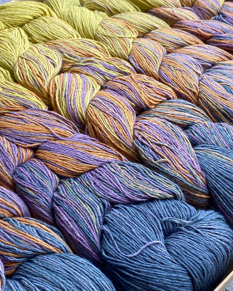 Lang Yarns Cashmere Premium 4 - Ll 115m/25g - Spessore Ferri 3,5 Lang Yarns Cashmere Premium 4 - Ll 115m/25g - Spessore Ferri 3,5