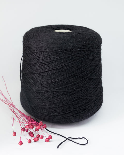 Lanificio dell Olivo art. Queen 4/15 100% wool (merino) | black